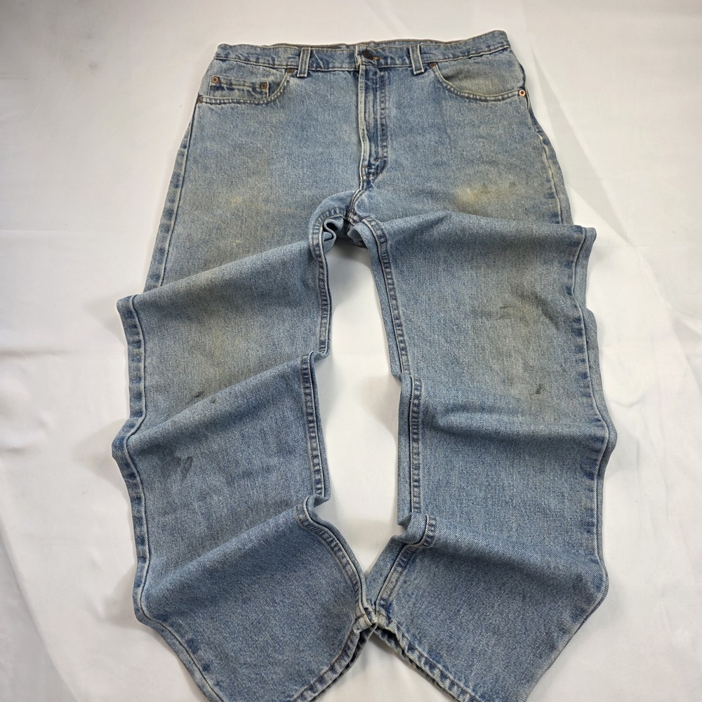 Vintage Levis 505 Jeans Mens 36x32 Blue Light Wash Denim Straight Made USA